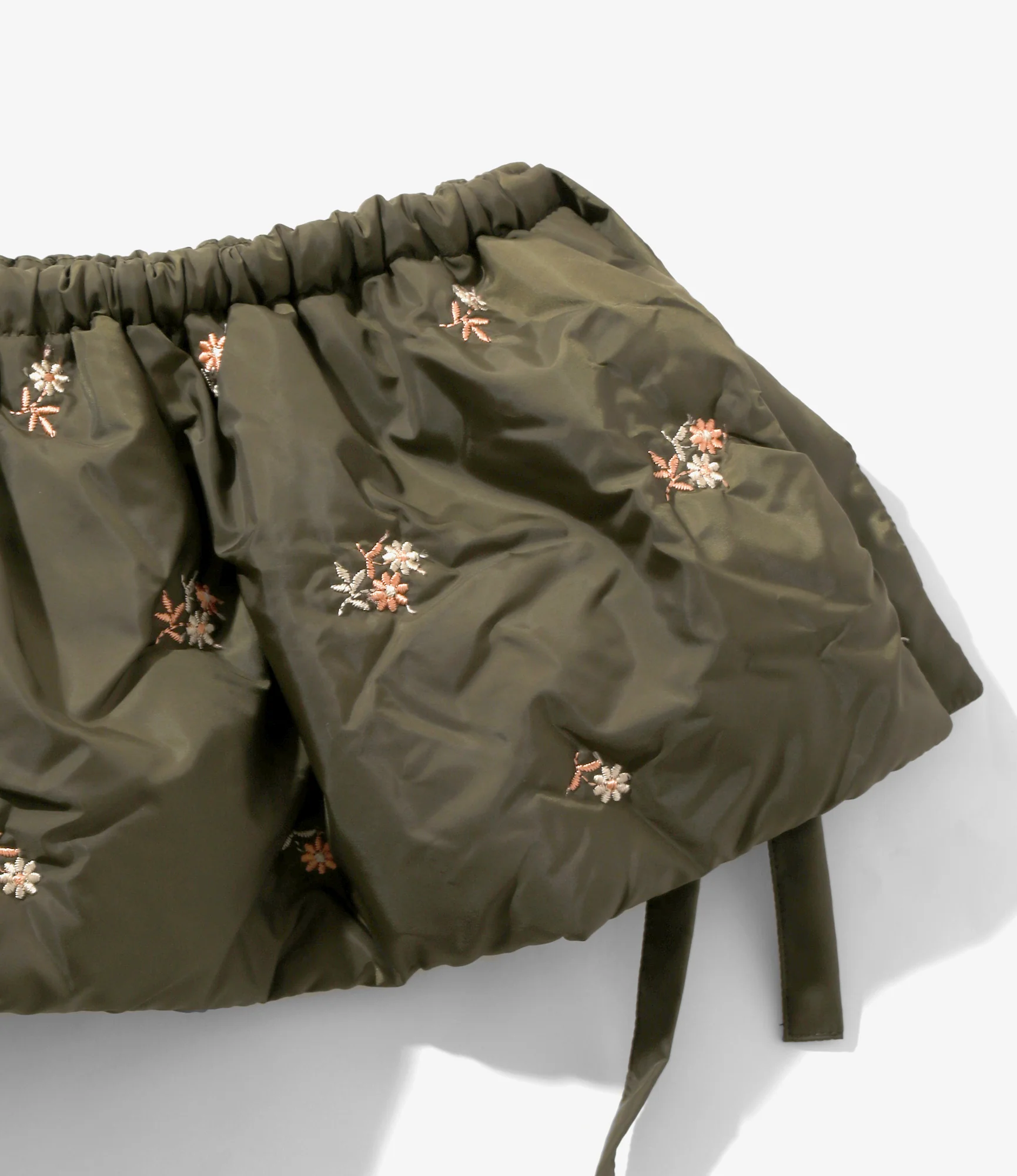 Padded Variation Apron - Olive - Original Floral Embroidery - Image 2